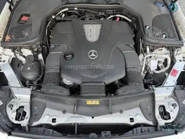Mercedes-Benz E 400