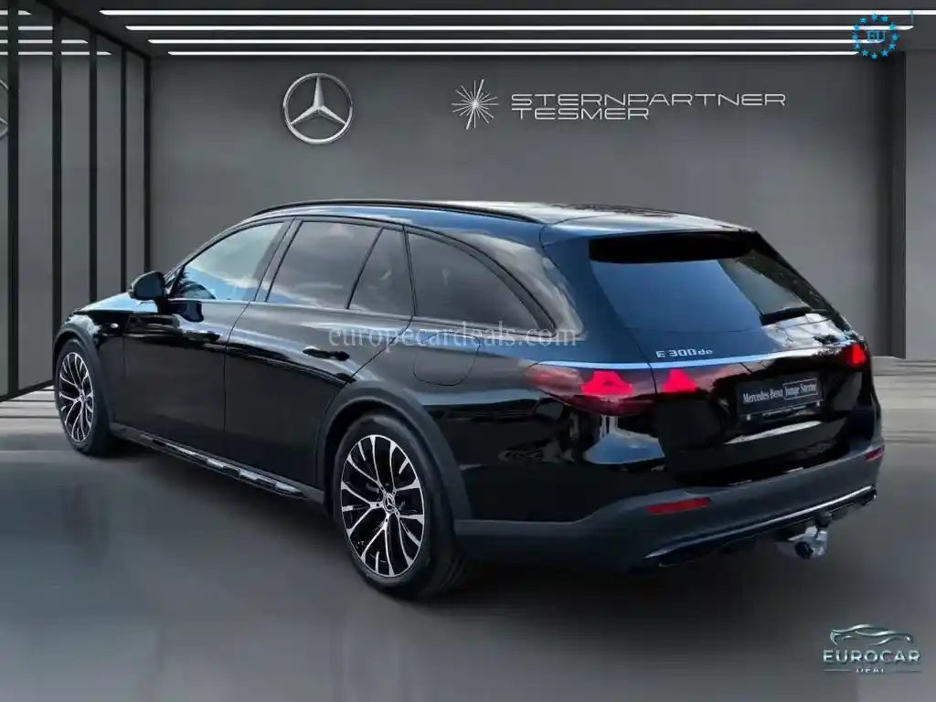 Mercedes-Benz E 300