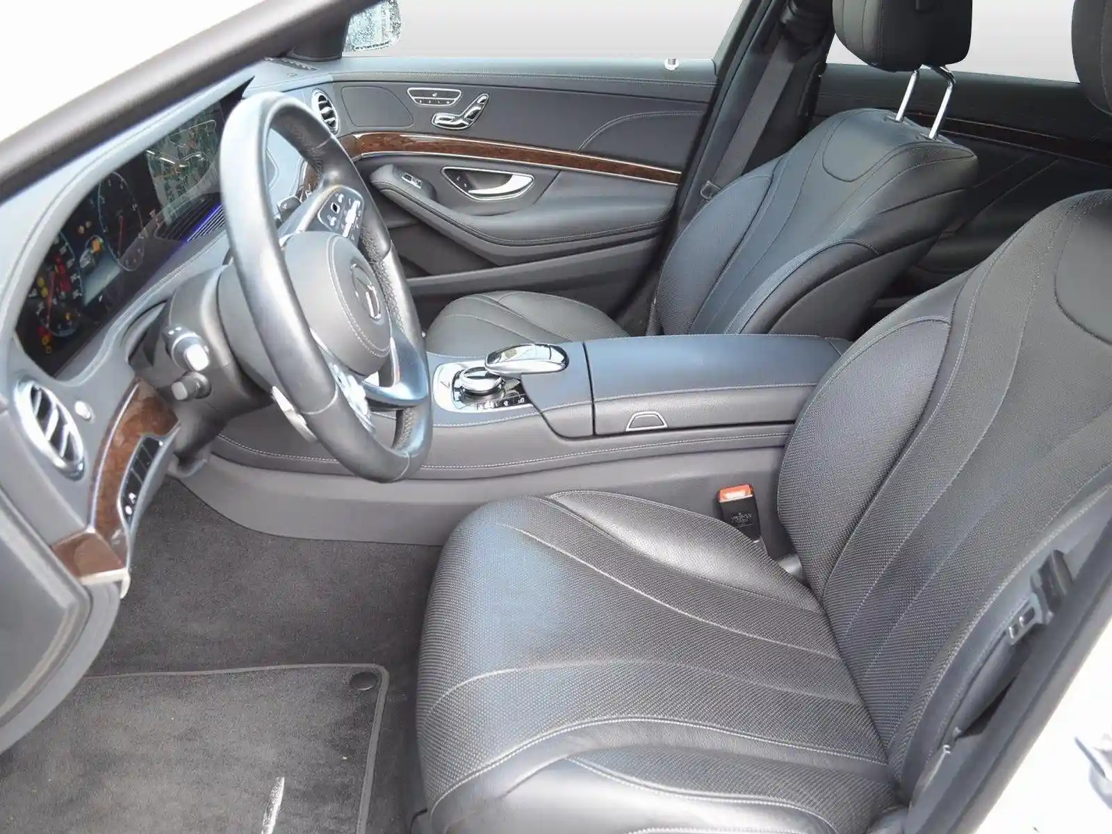 Mercedes-Benz S 350