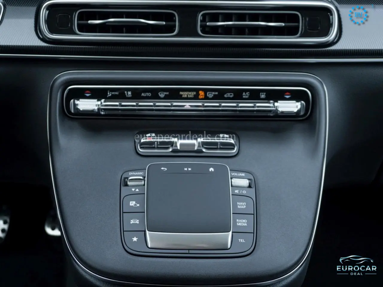 Mercedes-Benz V 220