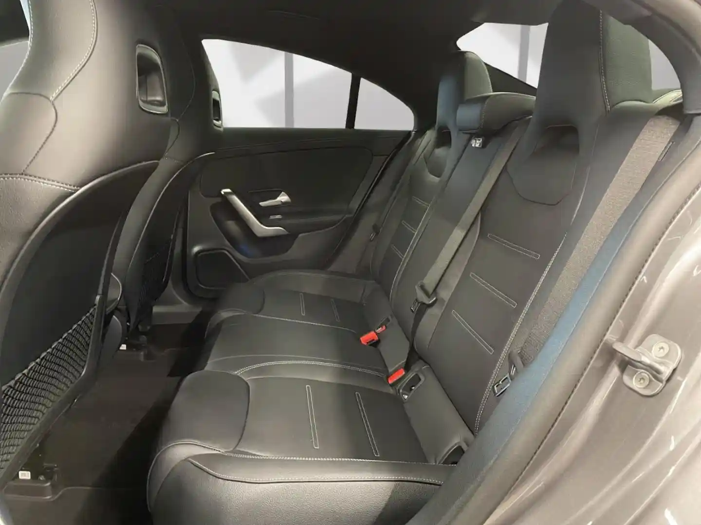 Mercedes-Benz CLA 220