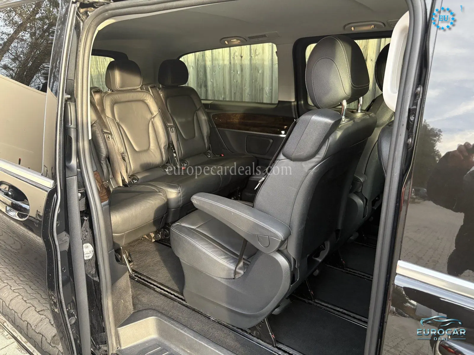 Mercedes-Benz V 250