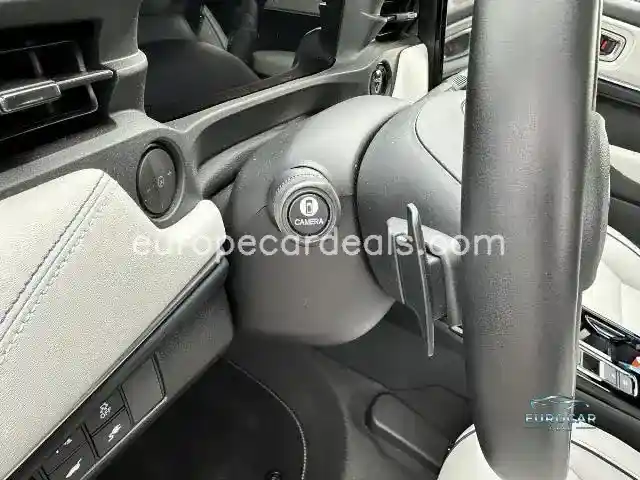 Honda e:Ny1
