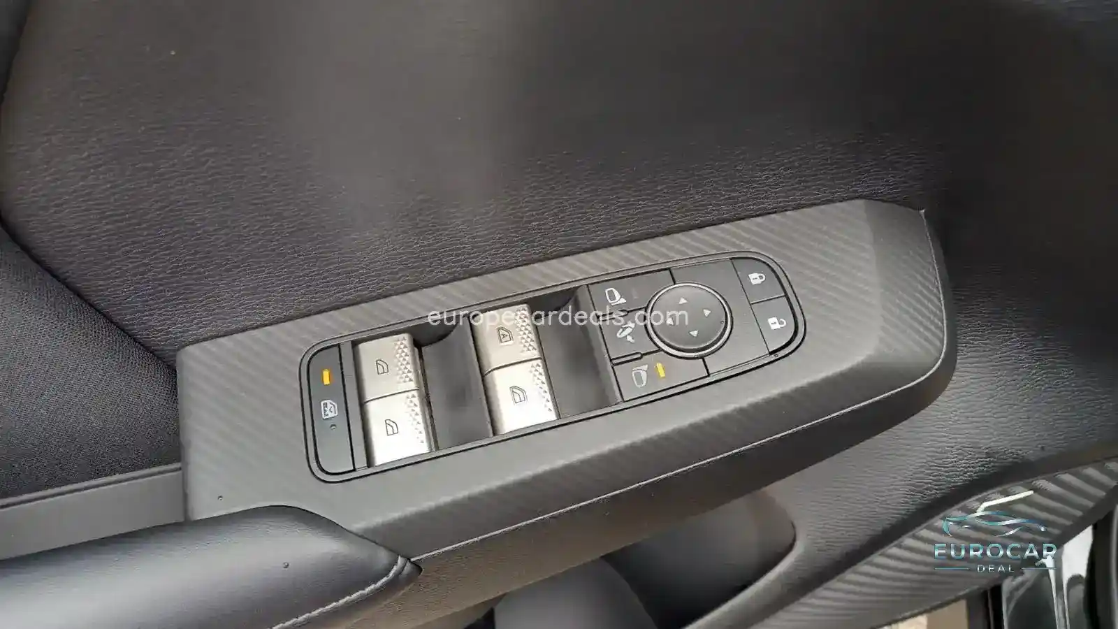 Mitsubishi Plug-in Hybrid Outlander