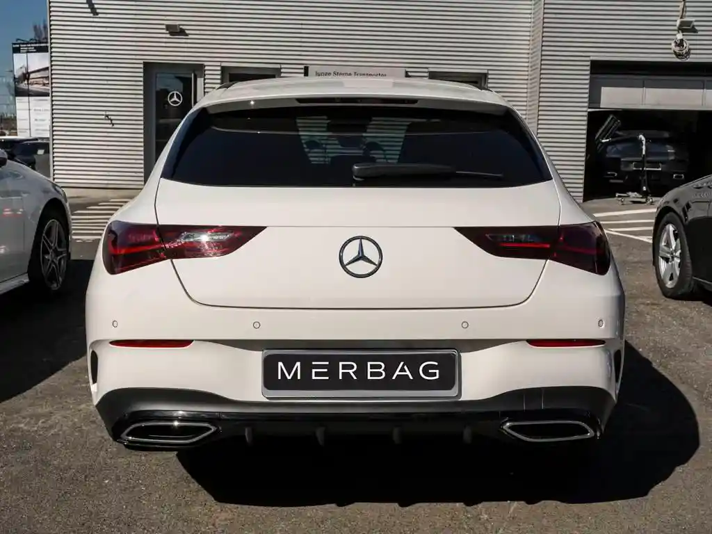 Mercedes-Benz CLA 250