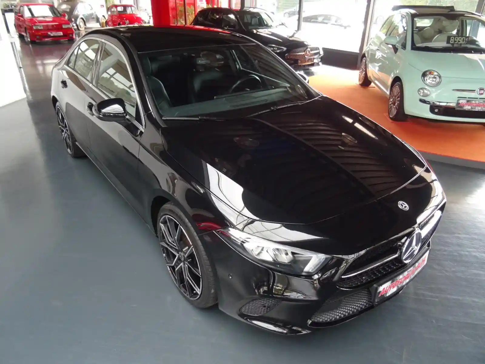Mercedes-Benz A 200