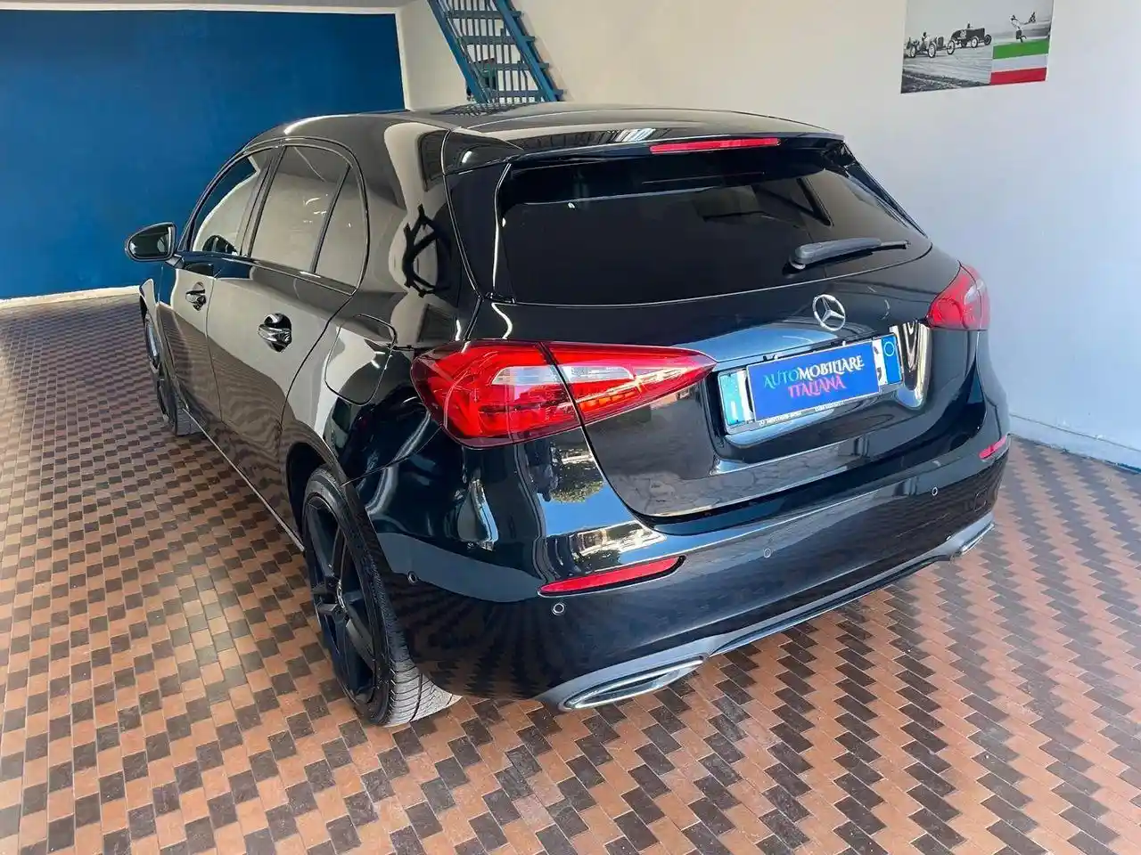 Mercedes-Benz A 180