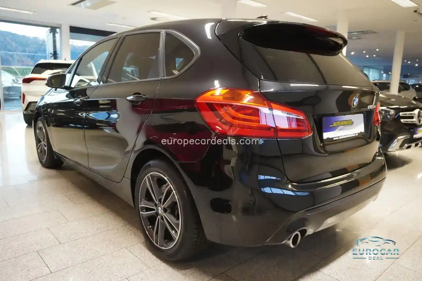 BMW 225