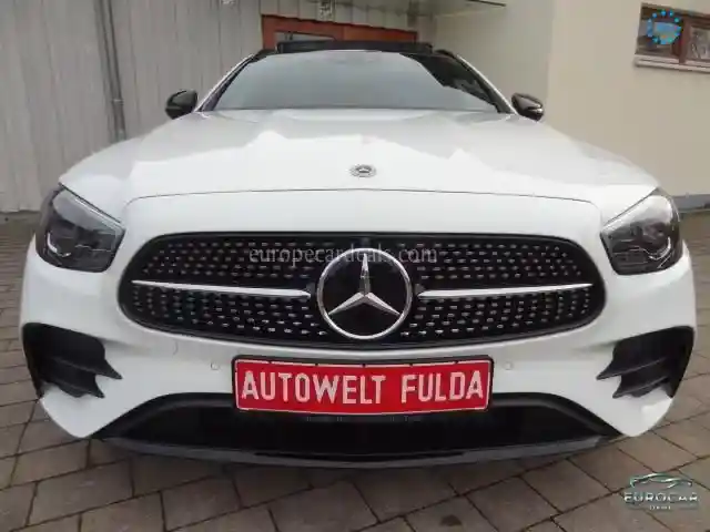 Mercedes-Benz E 400