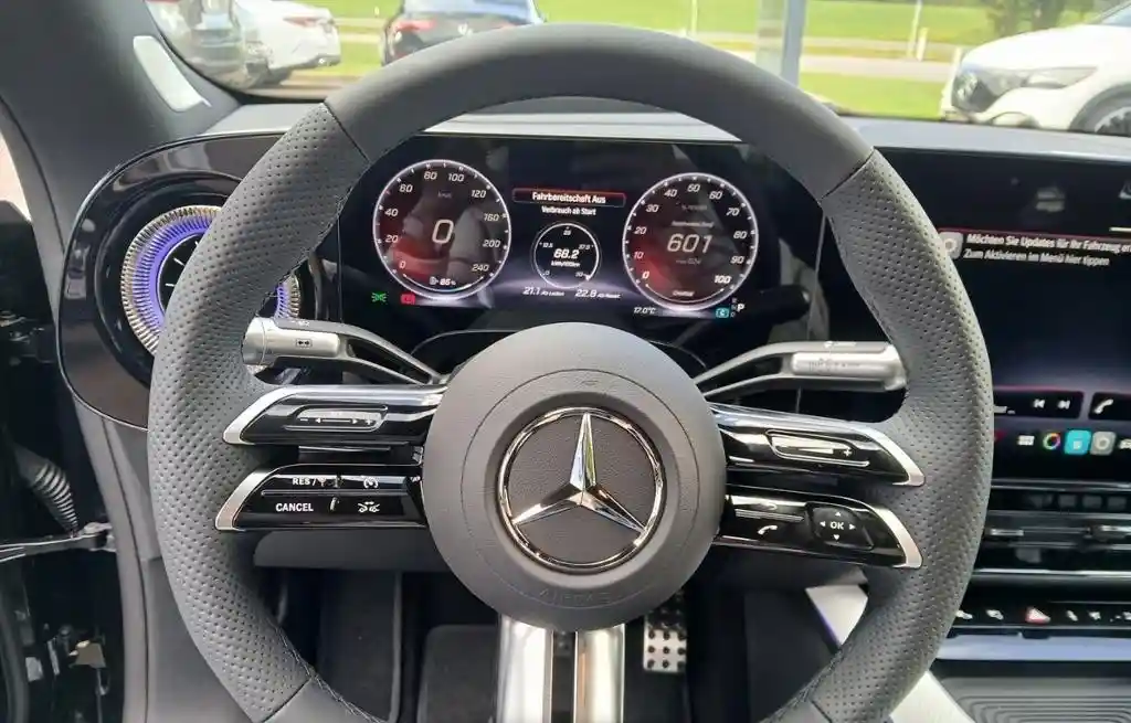 Mercedes-Benz CLA 250