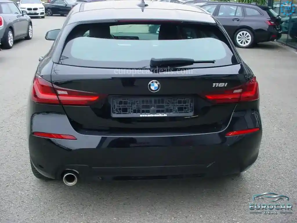 BMW 118