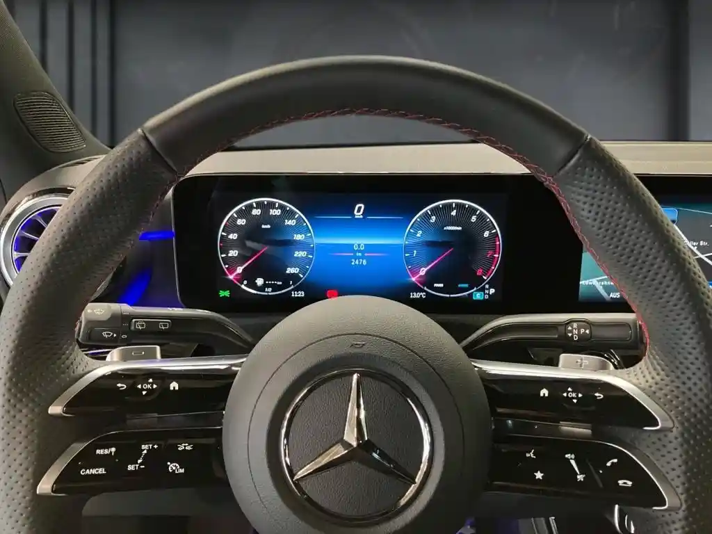 Mercedes-Benz A 200