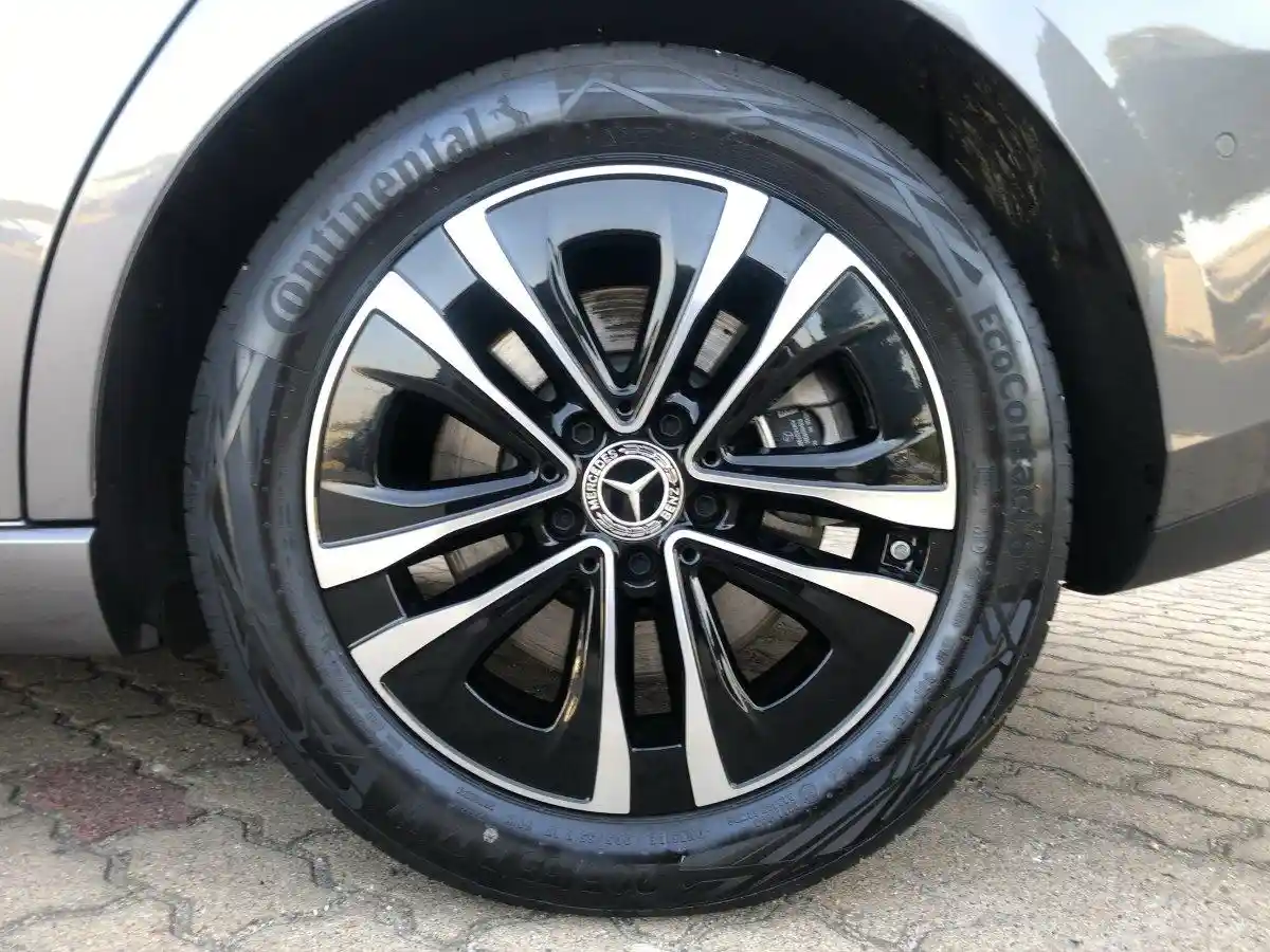 Mercedes-Benz B 250