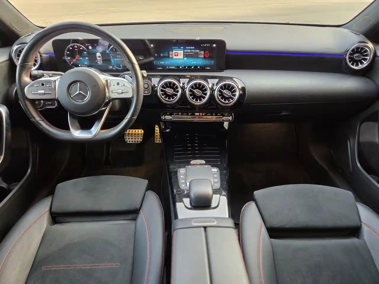 Mercedes-Benz A 180