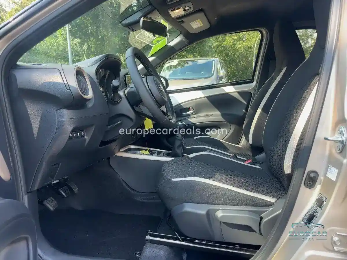Toyota Aygo (X)