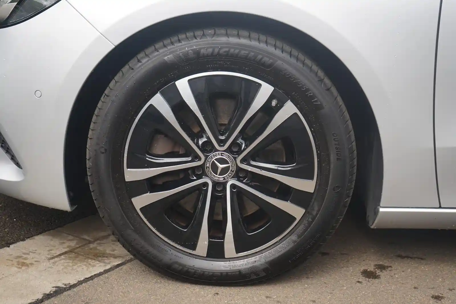 Mercedes-Benz B 150