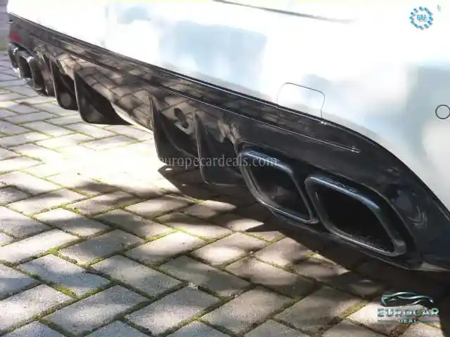 Mercedes-Benz C 63 AMG
