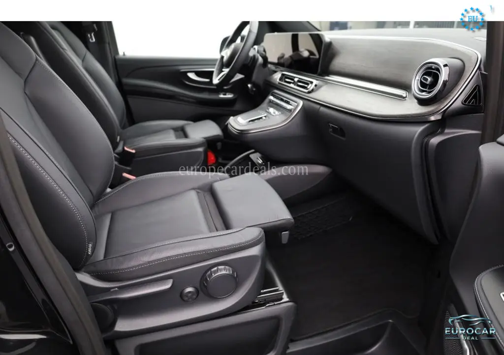 Mercedes-Benz V 220