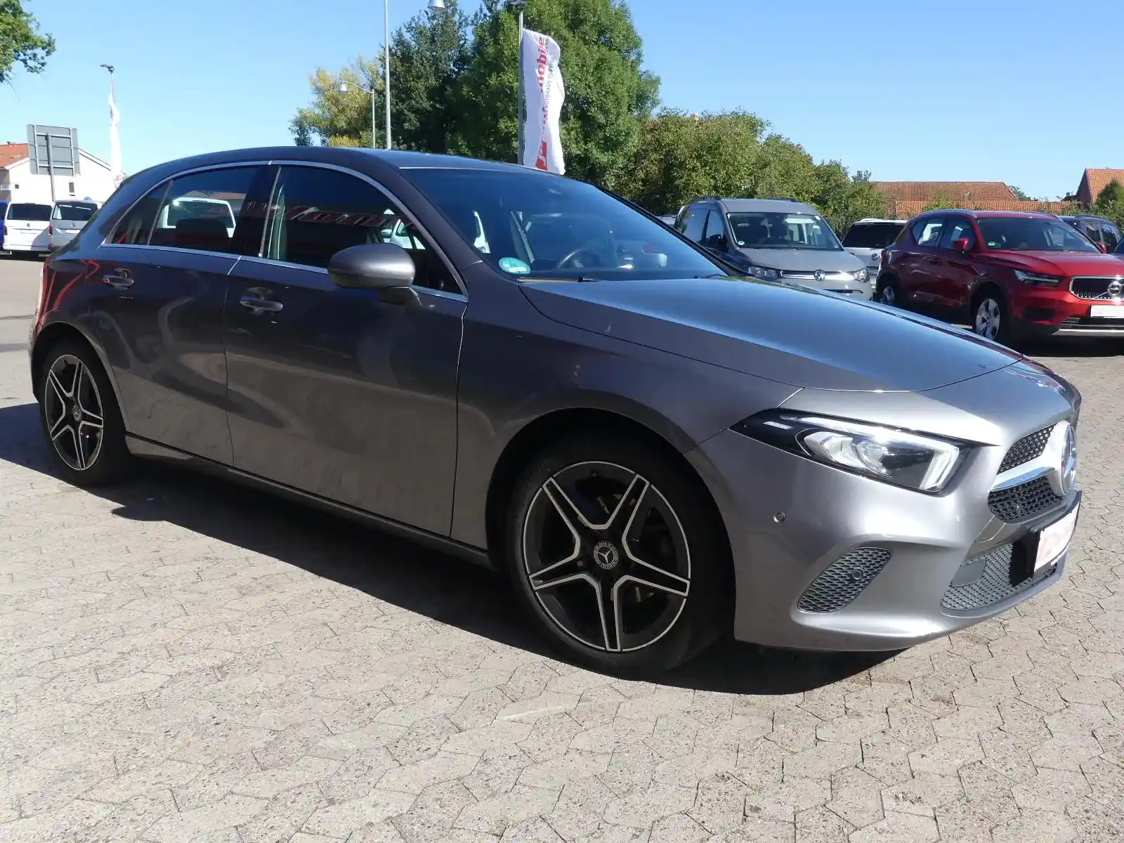 Mercedes-Benz A 180
