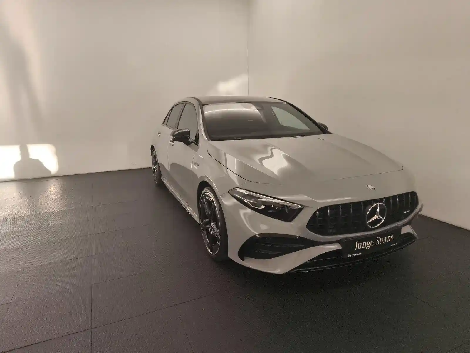 Mercedes-Benz A 35 AMG