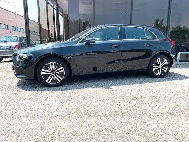 Mercedes-Benz A 250