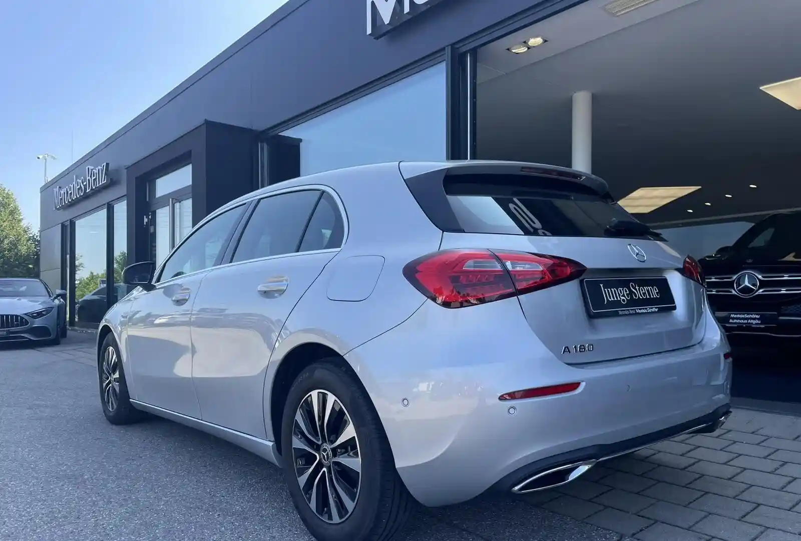 Mercedes-Benz A 180