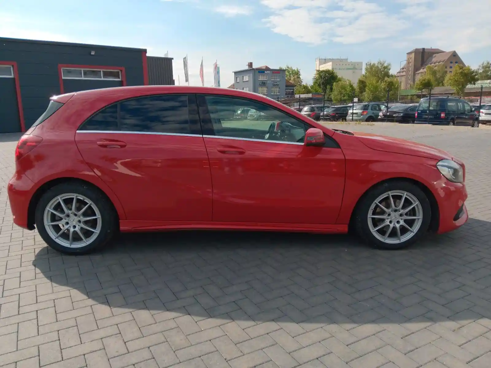 Mercedes-Benz A 200