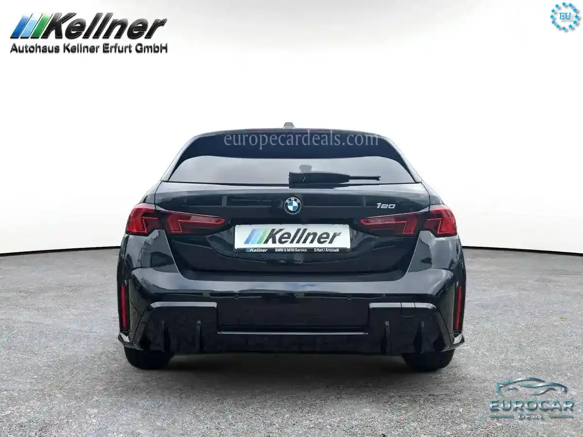 BMW 120