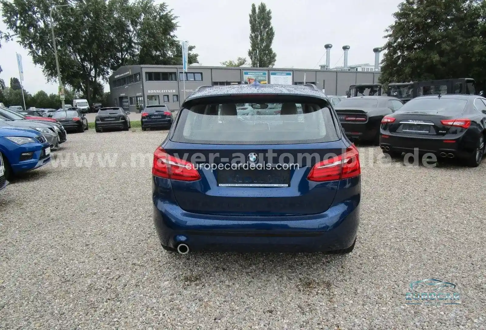 BMW 218