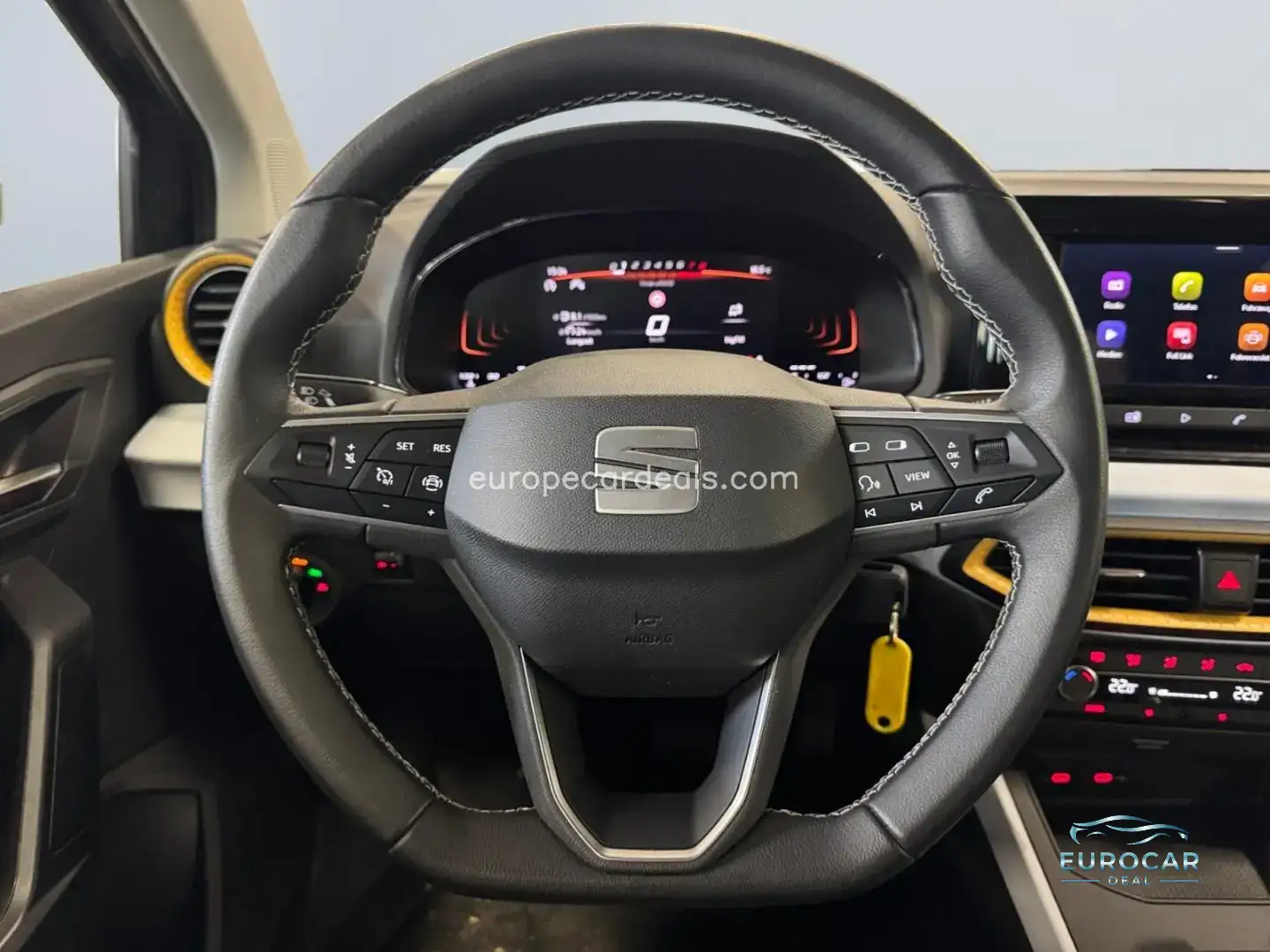 Seat Arona