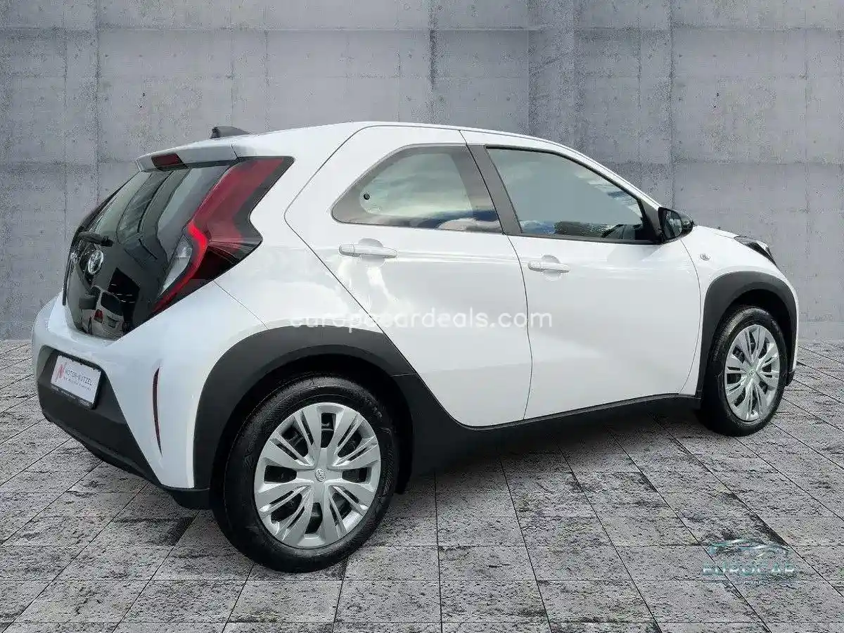 Toyota Aygo (X)