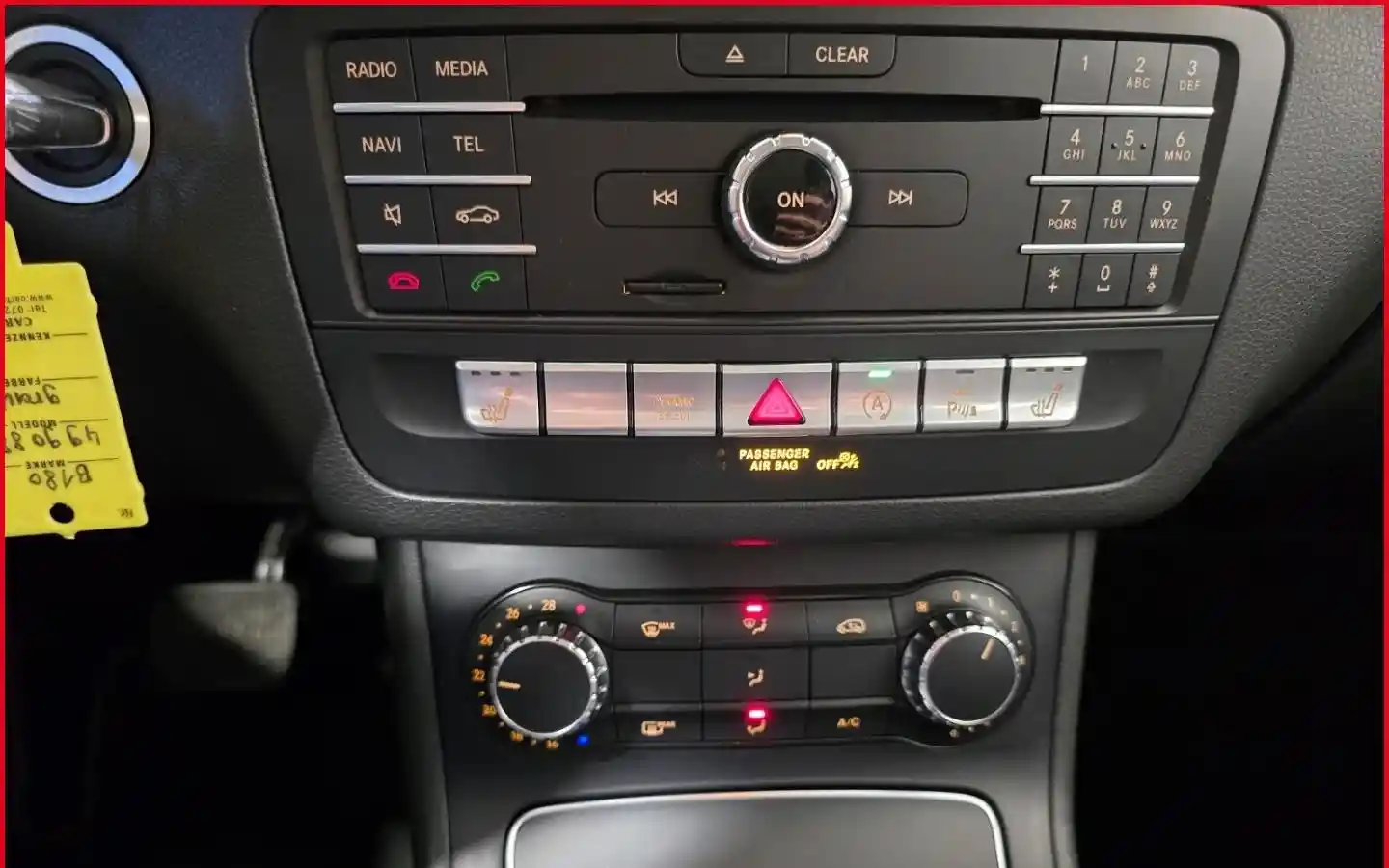 Mercedes-Benz B 180