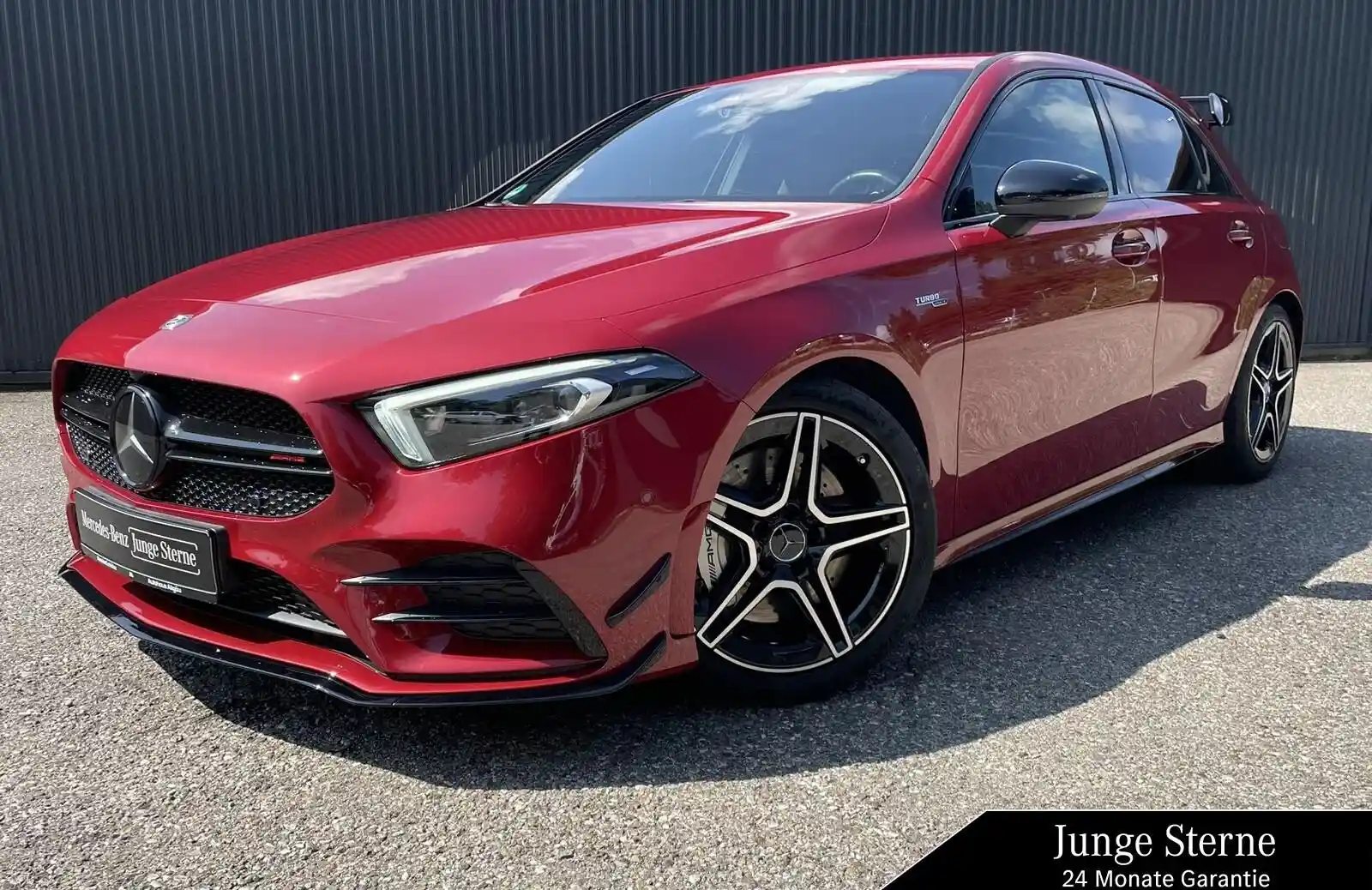 Mercedes-Benz A 35 AMG