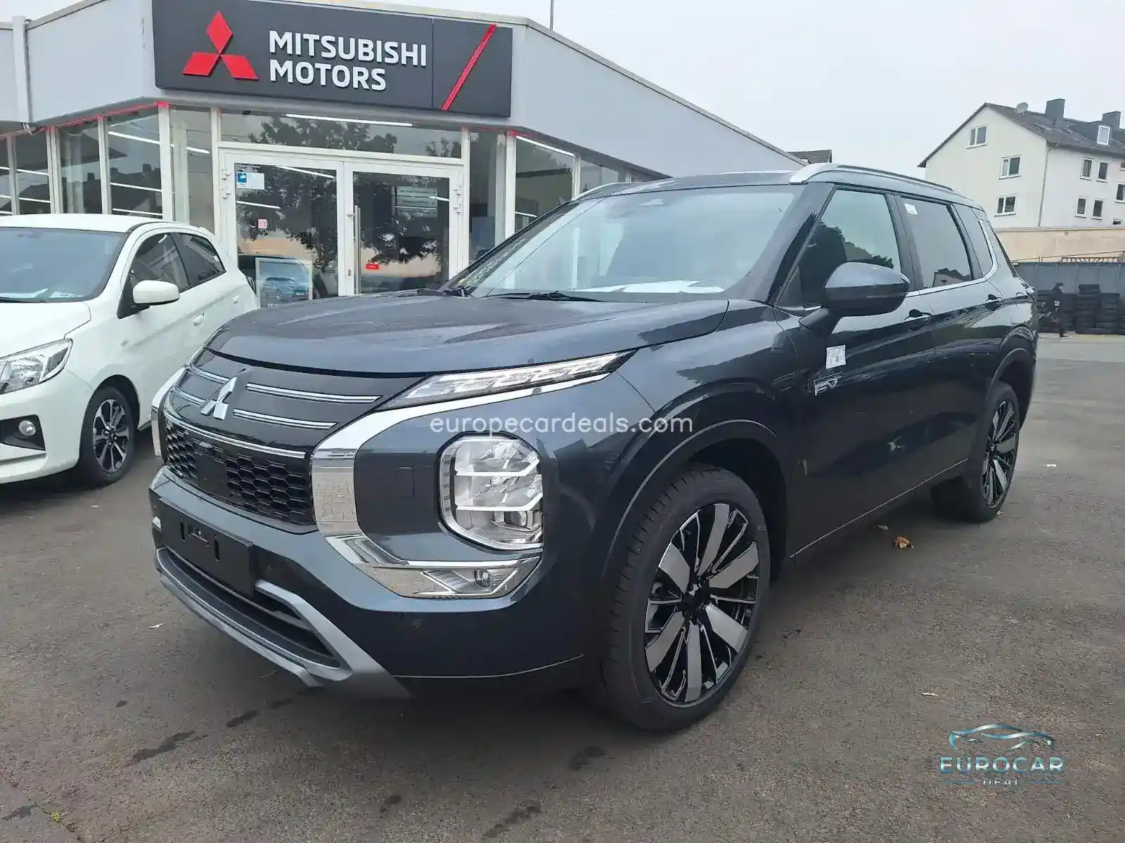 Mitsubishi Plug-in Hybrid Outlander