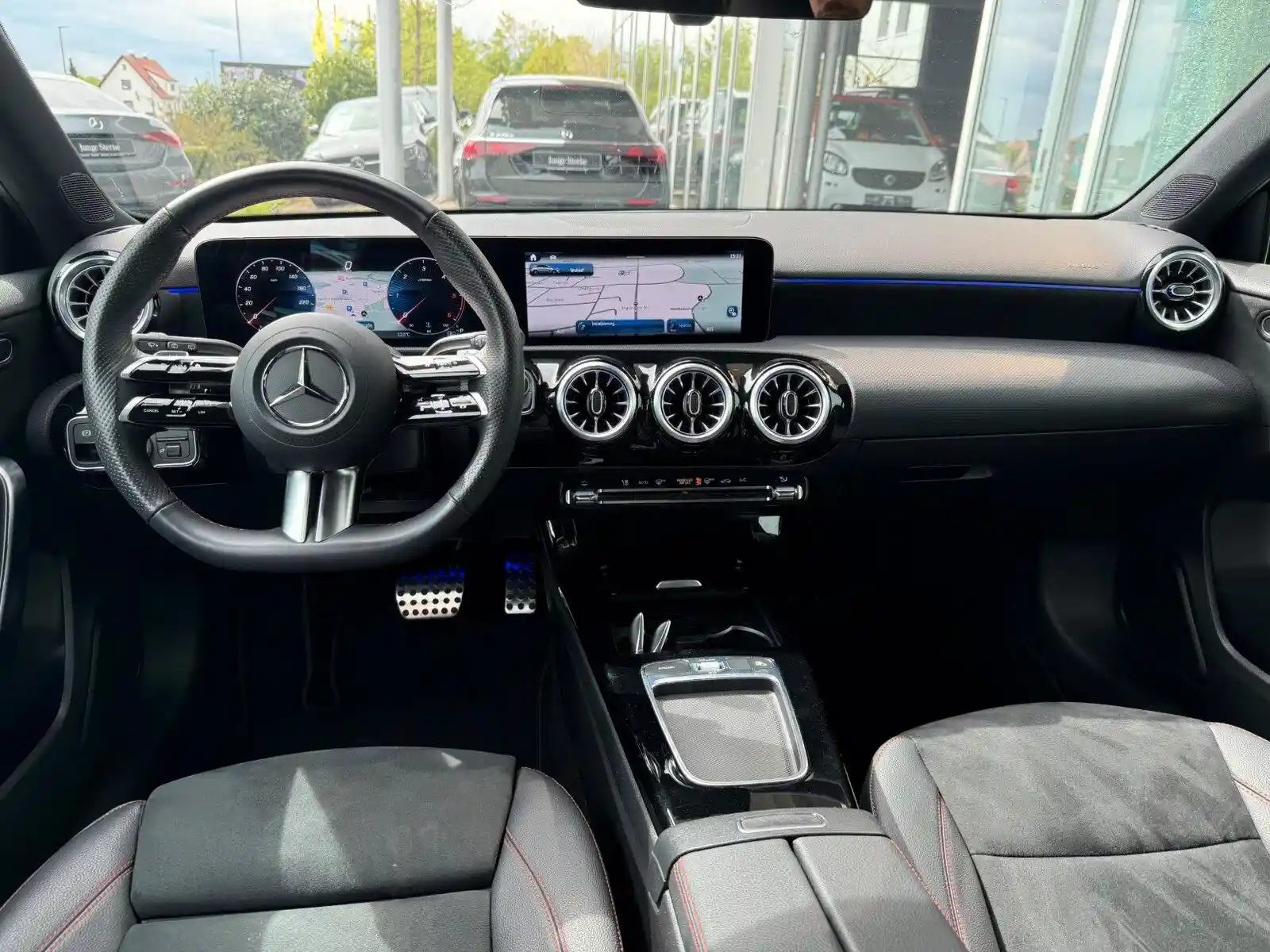 Mercedes-Benz A 200