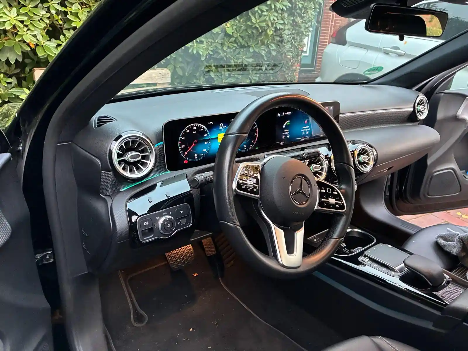 Mercedes-Benz A 180