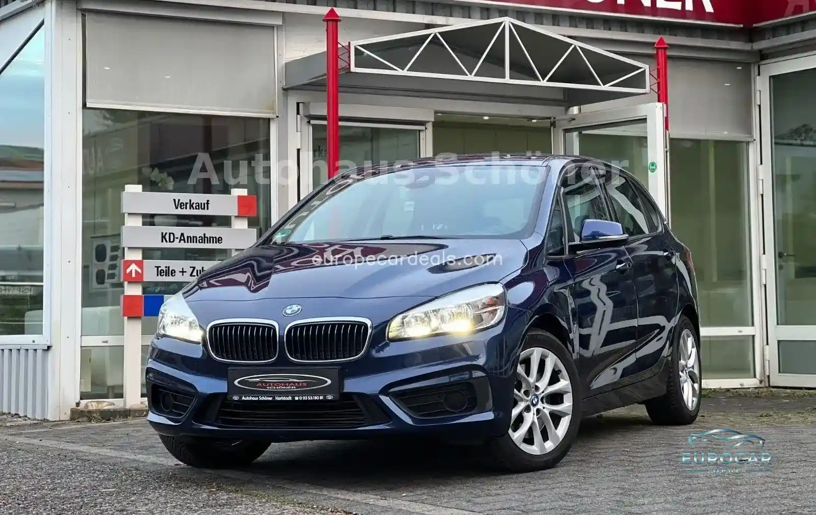 BMW 225