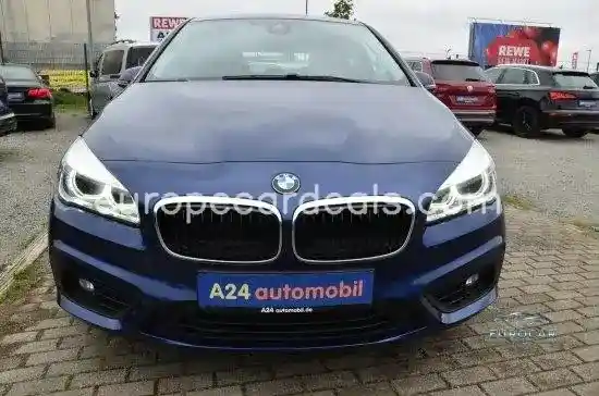 BMW 218