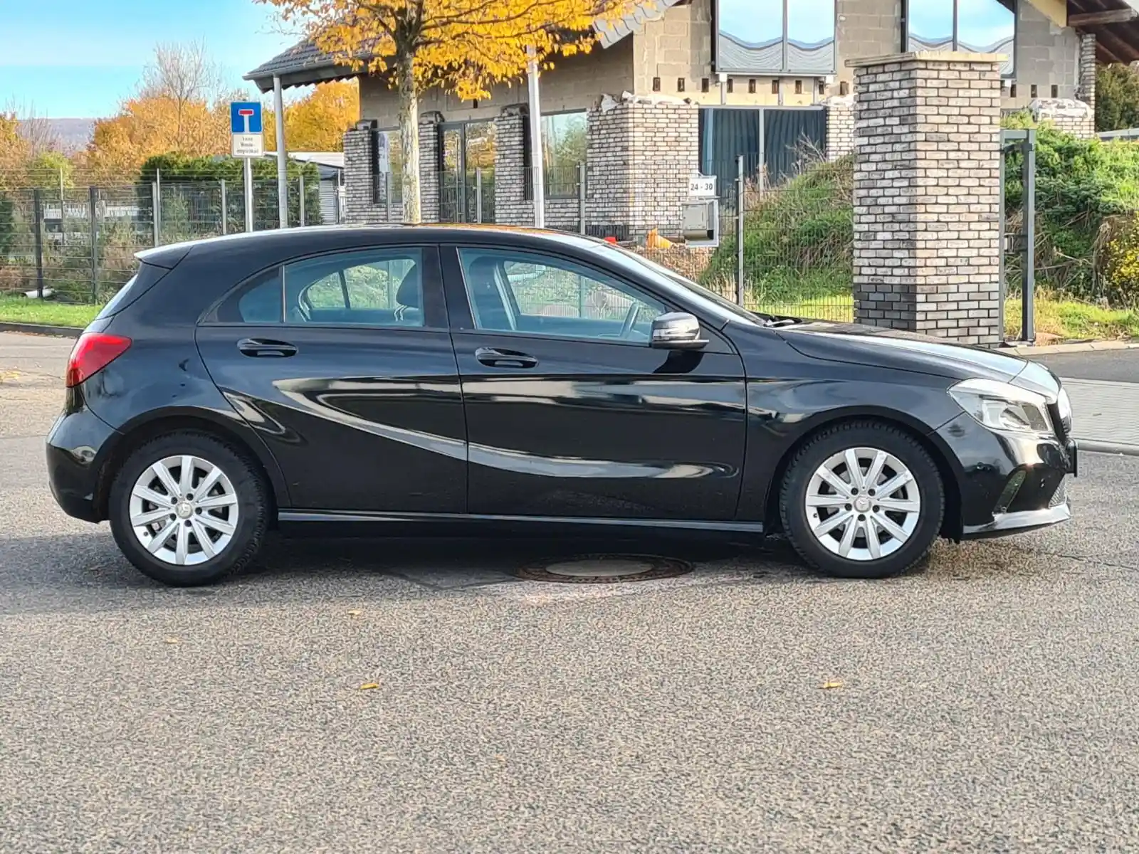 Mercedes-Benz A 180