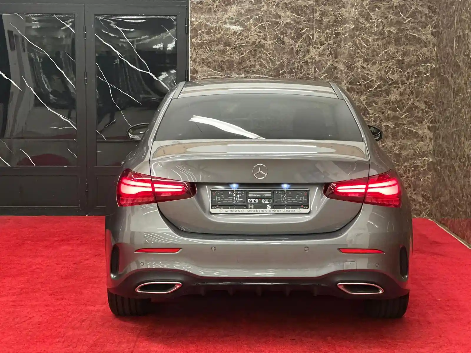 Mercedes-Benz A 200