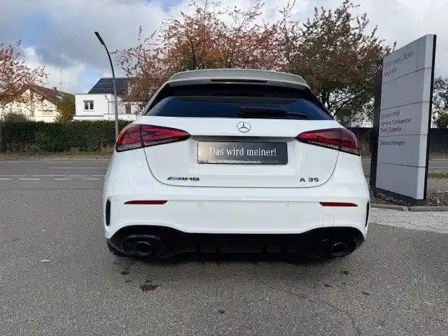Mercedes-Benz A 35 AMG