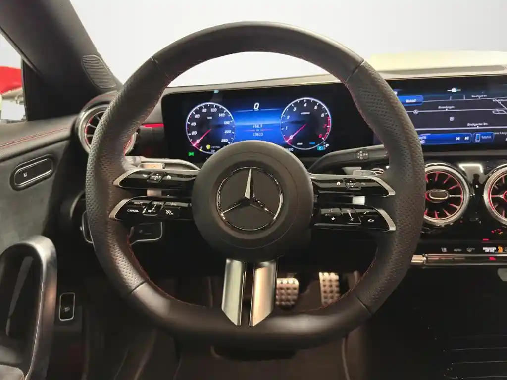 Mercedes-Benz CLA 200 Shooting Brake