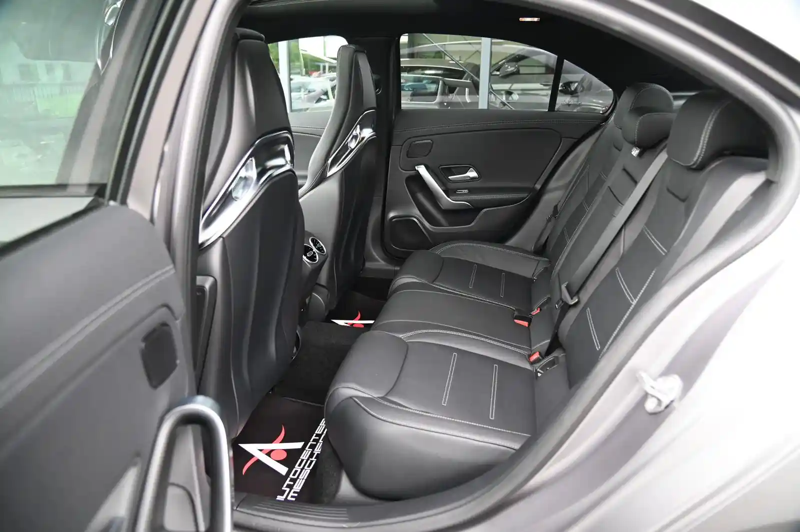 Mercedes-Benz A 35 AMG