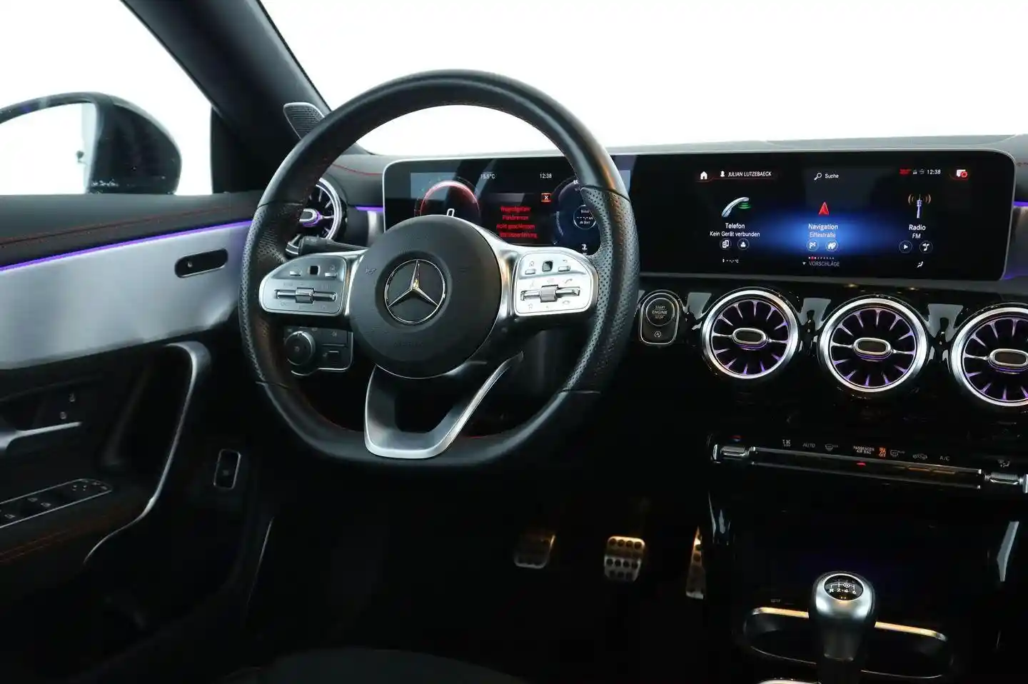 Mercedes-Benz CLA 200
