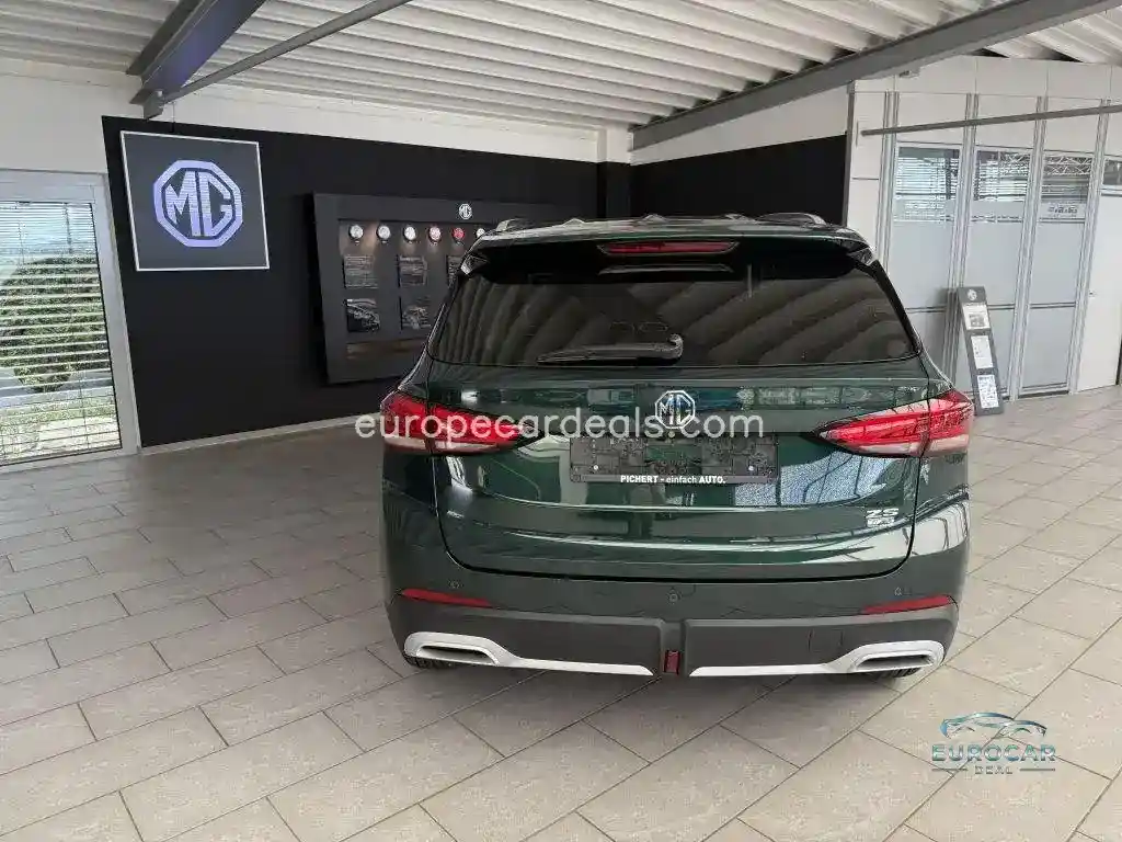 MG ZS