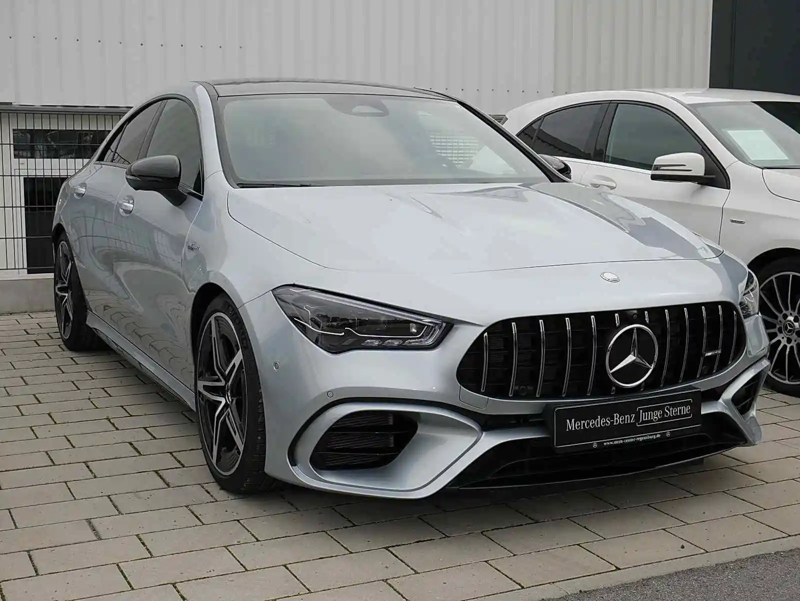 Mercedes-Benz CLA 45 AMG