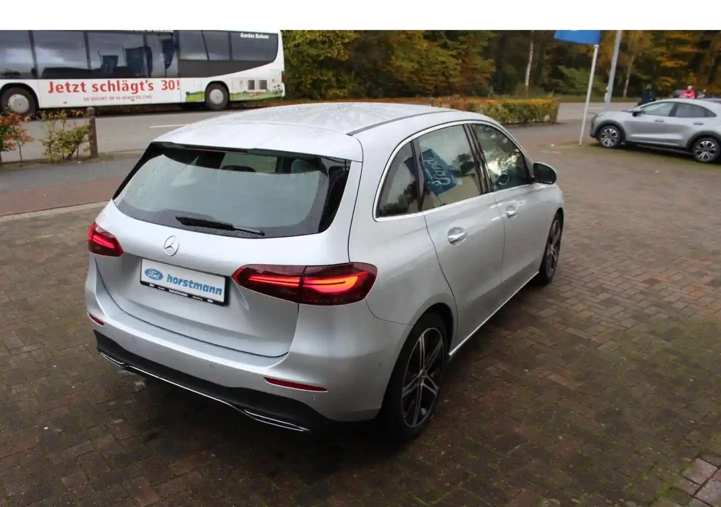 Mercedes-Benz B 250