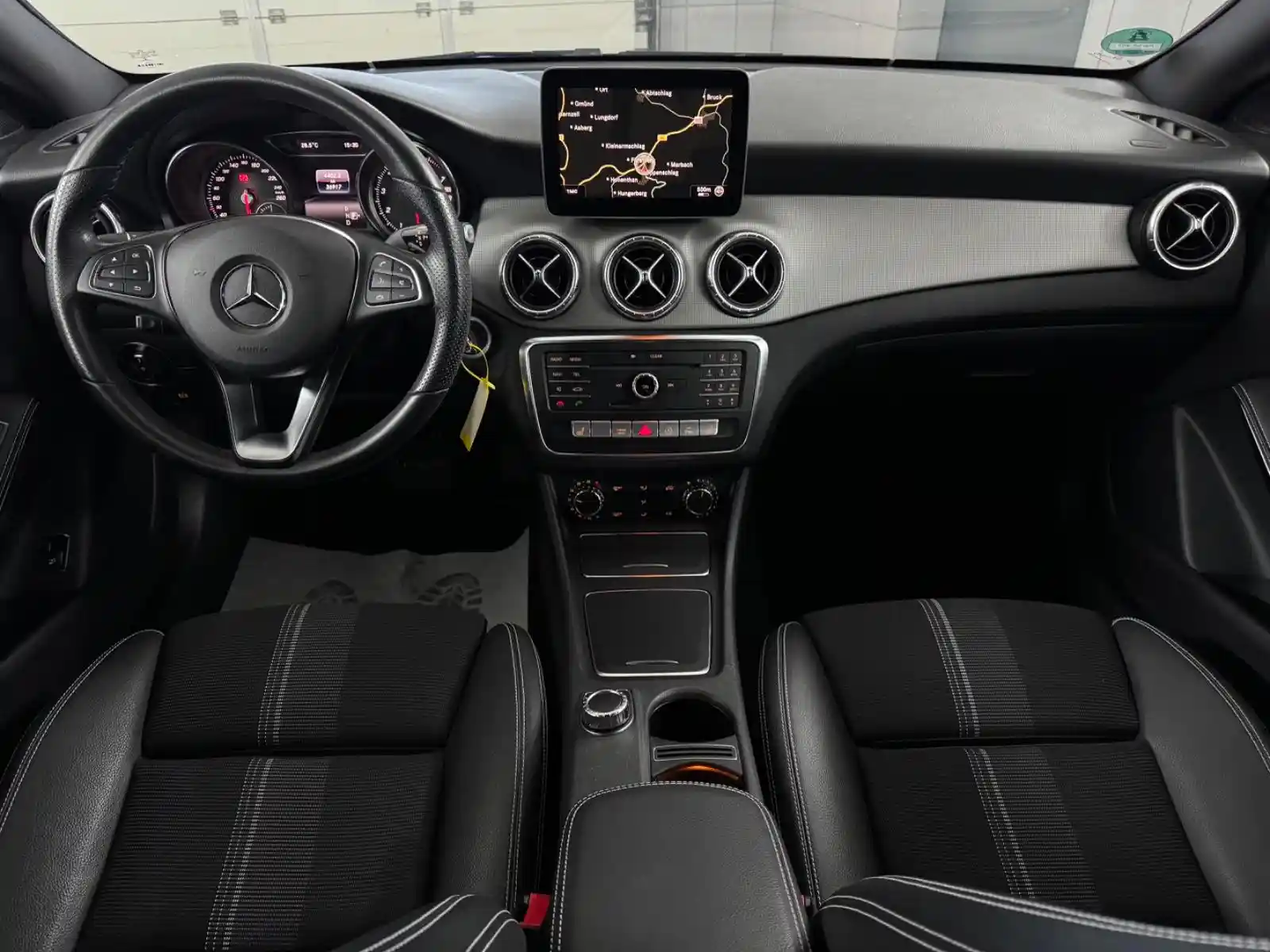 Mercedes-Benz CLA 200 Shooting Brake