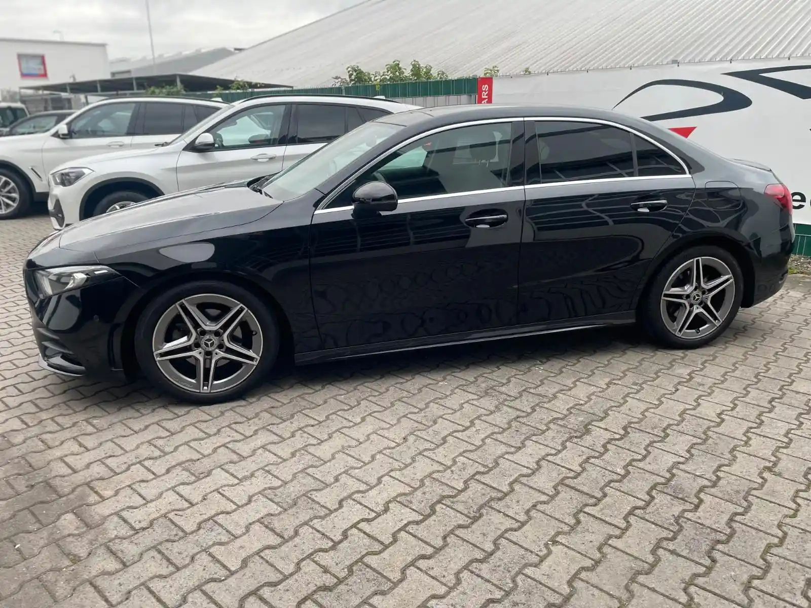 Mercedes-Benz A 200