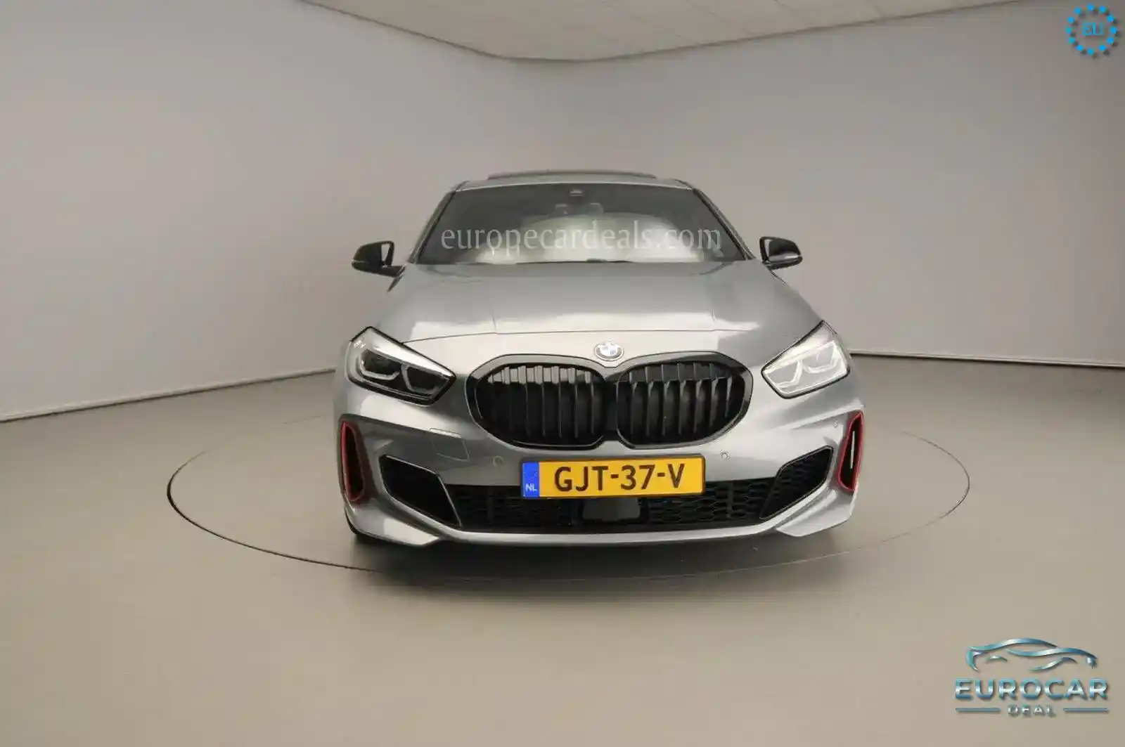BMW 128